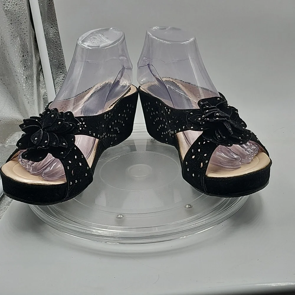 B Bolero silver Rhinestone embellished Black heel wedges. New and sparkly! 7.5